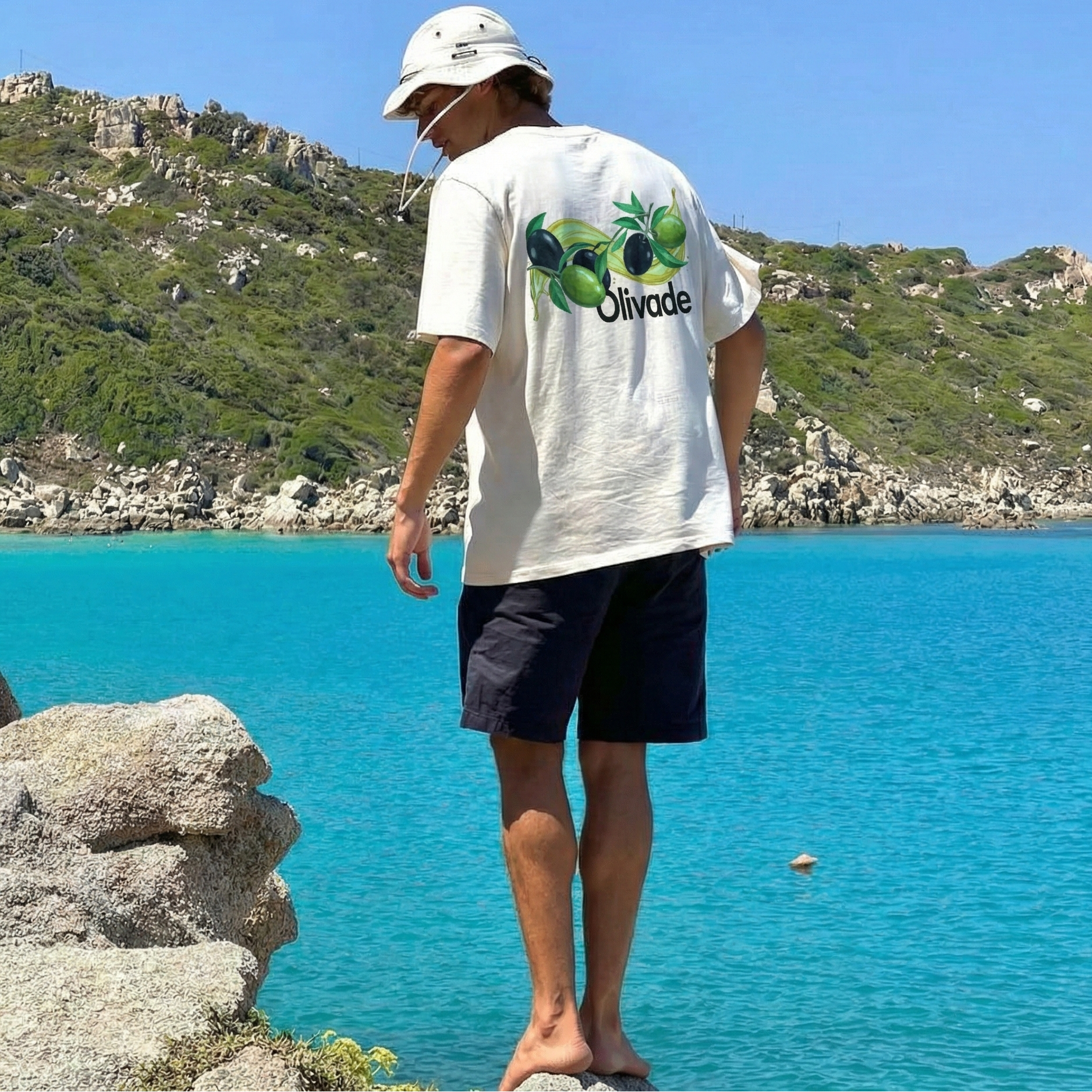 T-SHIRT OLIVADE / ECRU (RELAXED FIT)