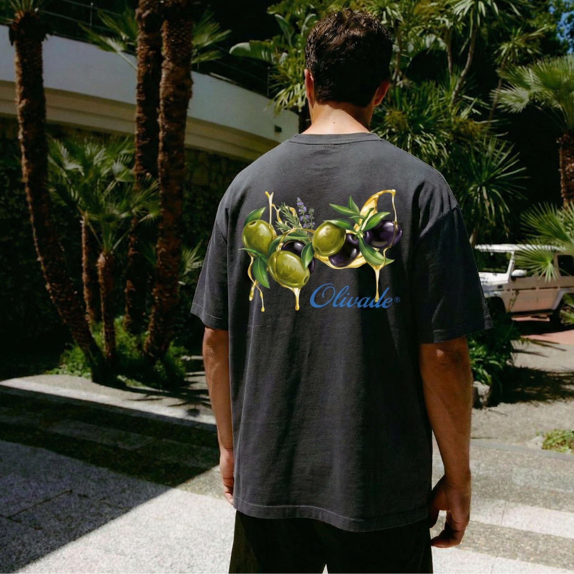 T-SHIRT OLIVADE / NOIR (RELAXED FIT)